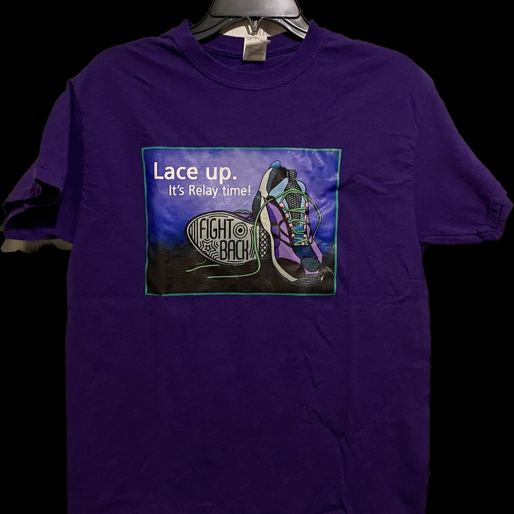 Ladies medium Gildan T shirt